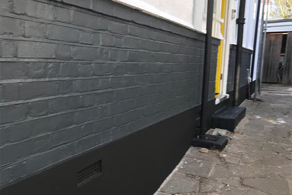 Professional exterior decorating company near me Hornsey